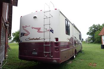 Thumbnail of RV