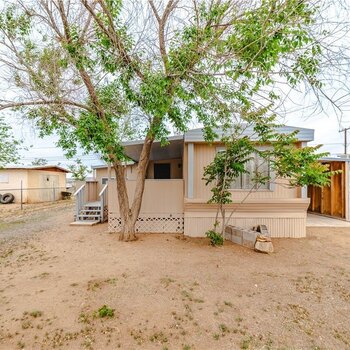 Thumbnail of mobile home