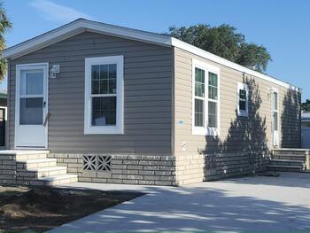 Thumbnail of mobile home