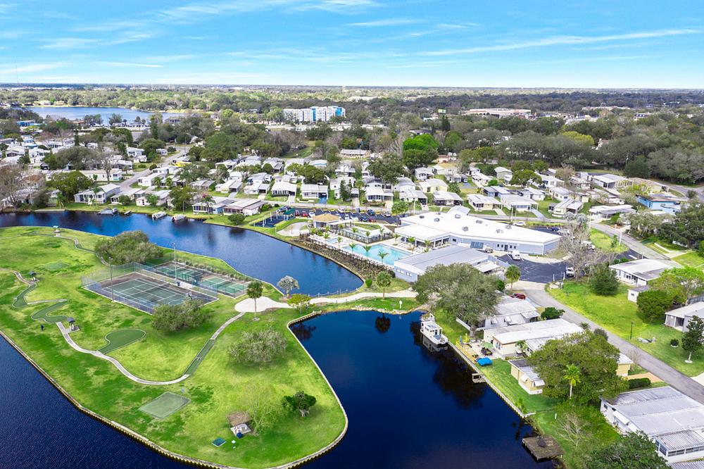 EDIT 999 Mango Dr 04