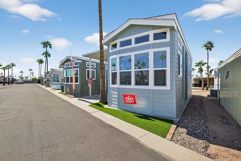 Photo of Mobile Home
