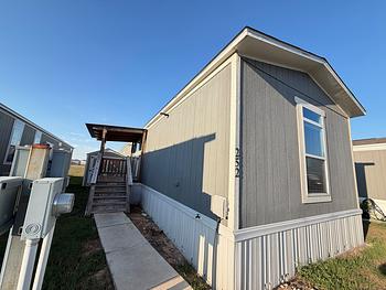 Thumbnail of mobile home
