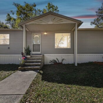 Thumbnail of mobile home