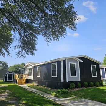 Thumbnail of mobile home
