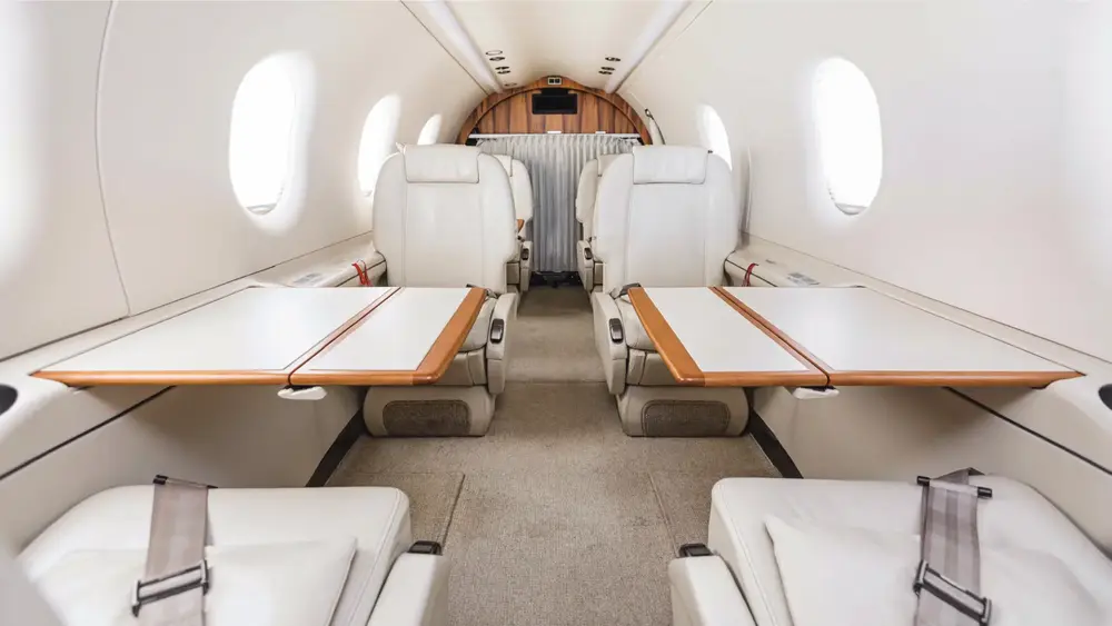 7731/pilatus-pc-12-ng-2013-flightmarket-id-7731-07508.webp