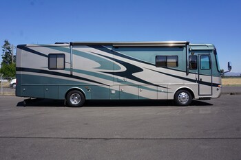 Thumbnail of RV