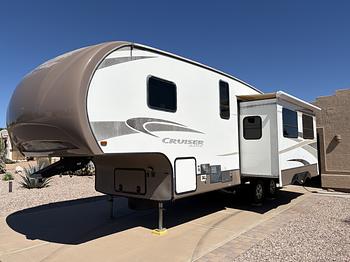 Thumbnail of RV