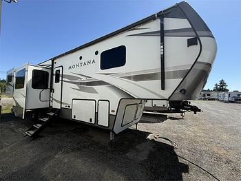Thumbnail of RV