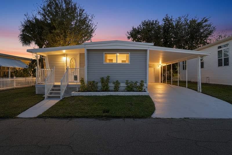 Photo of Mobile Home