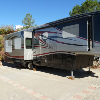 Thumbnail of RV