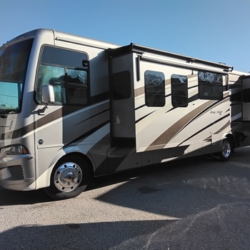 Thumbnail of RV