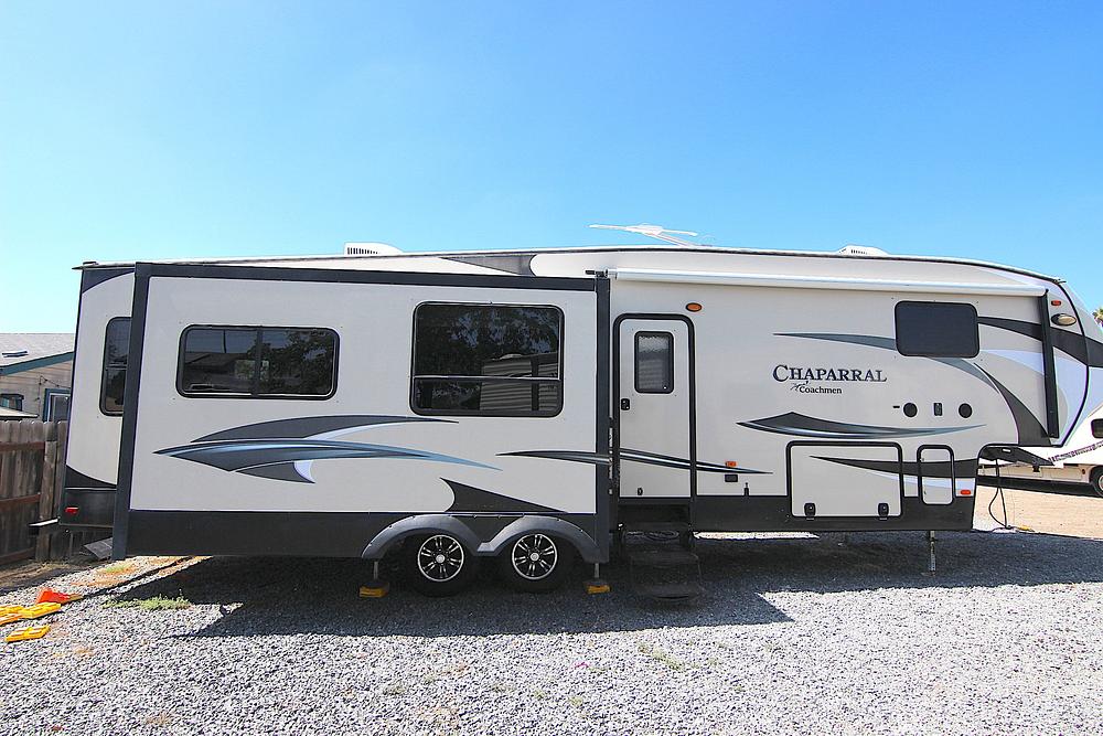 Photo of Rv