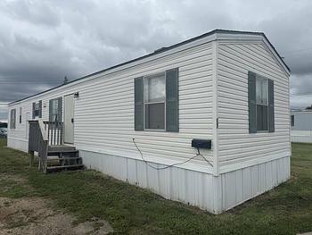 Thumbnail of mobile home