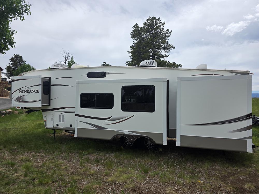Photo of Rv