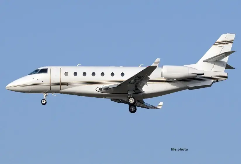 7193/gulfstream-g200-2005-flightmarket-id-7193-20260.webp