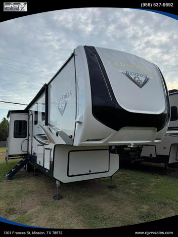 Photo of Rv