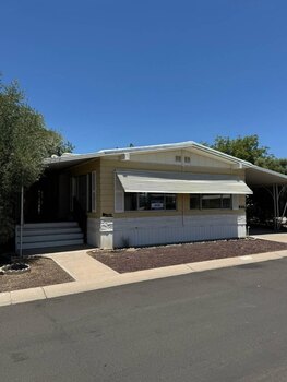 Thumbnail of mobile home
