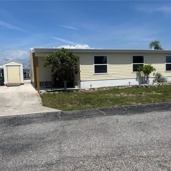 Thumbnail of mobile home