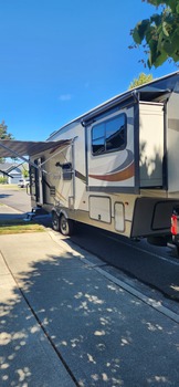 Thumbnail of RV