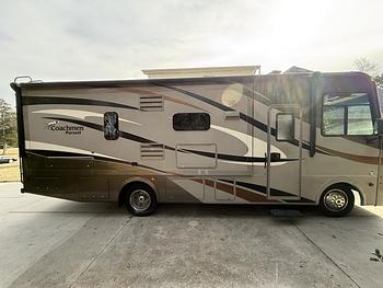 Thumbnail of RV