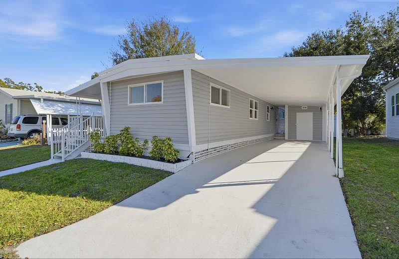 Photo of Mobile Home