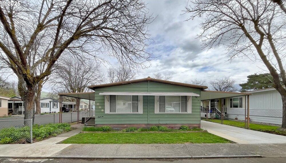 Photo of Mobile Home