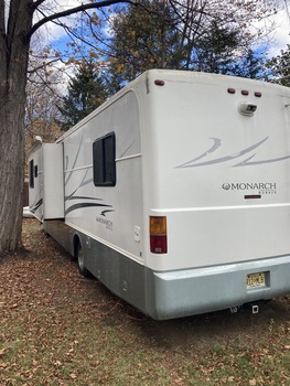 Thumbnail of RV
