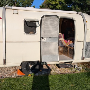 Thumbnail of RV