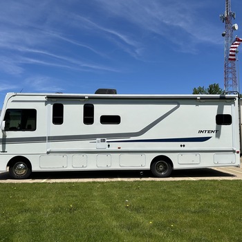 Thumbnail of RV