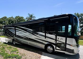 Thumbnail of RV