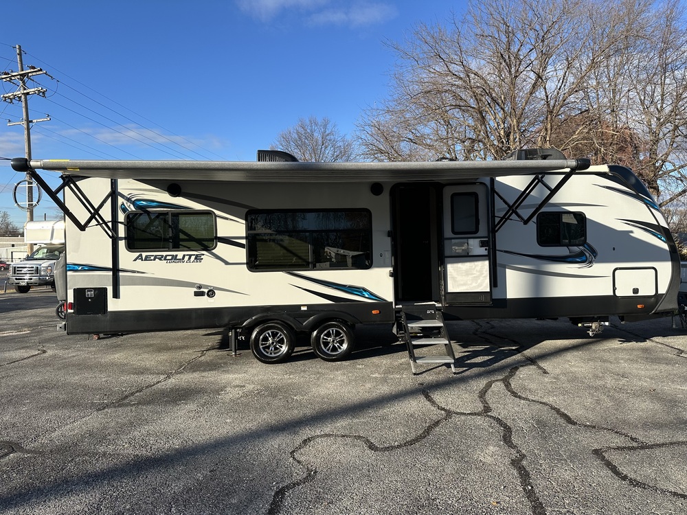 Photo of Rv