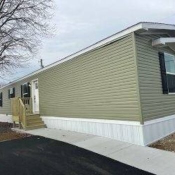 Thumbnail of mobile home