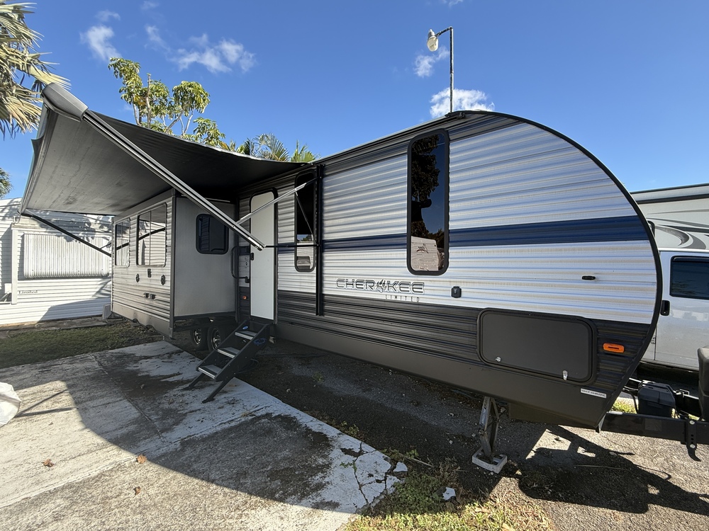 Photo of Rv