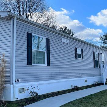 Thumbnail of mobile home