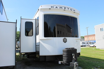 Thumbnail of RV