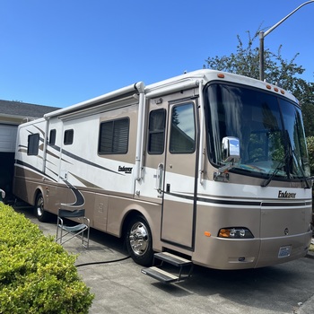 Thumbnail of RV