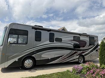 Thumbnail of RV
