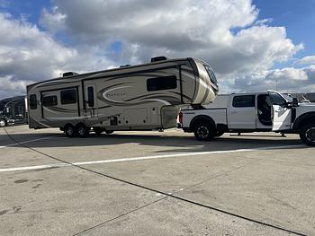 Thumbnail of RV