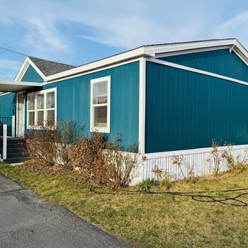 Thumbnail of mobile home