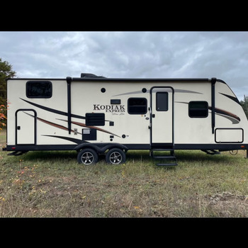 Thumbnail of RV