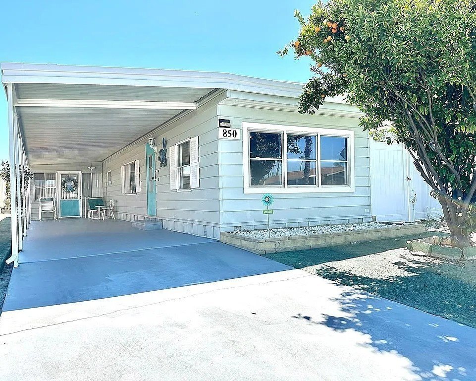 Photo of Mobile Home