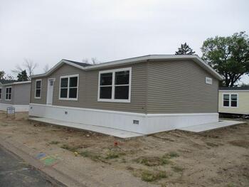 Thumbnail of mobile home