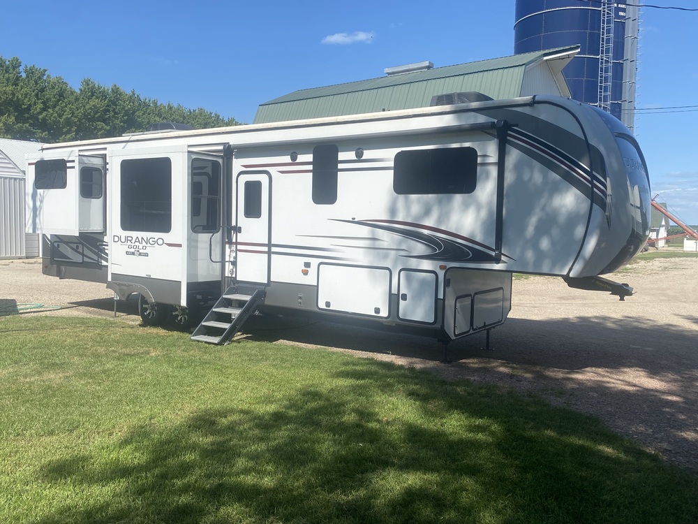 Photo of Rv
