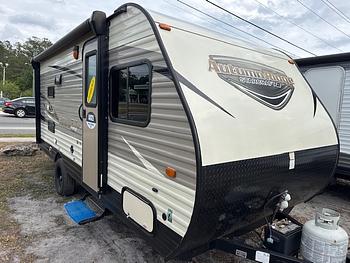Thumbnail of RV