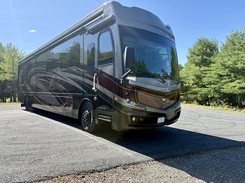Thumbnail of RV
