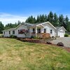 Mobile Home for Sale: 1 Story,Manufactured Home - Manufactured Home on Real Property, Oregon City, OR