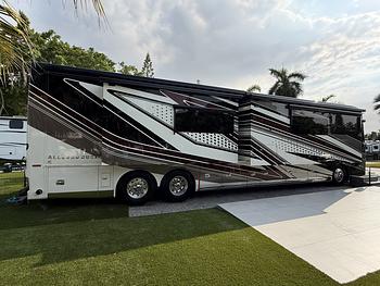 Thumbnail of RV