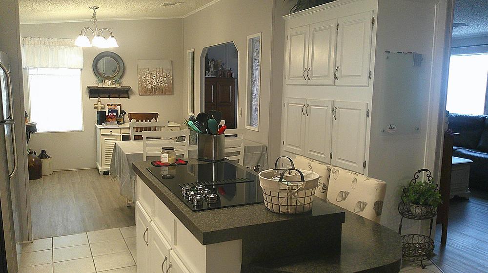 Lake Griffin Harbor Village