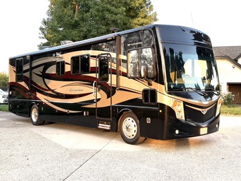 Thumbnail of RV