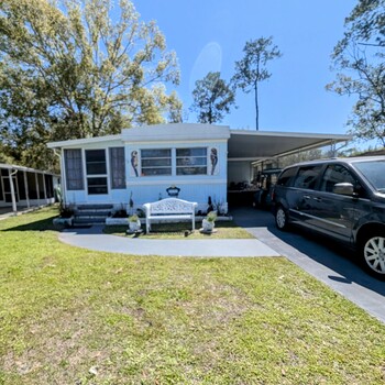 Photo of 1 Bed/1 Bath Home With Florida Room